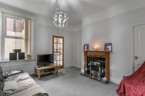 2 bedroom flat to rent, Tavistock Road, Jesmond, Newcastle upon Tyne