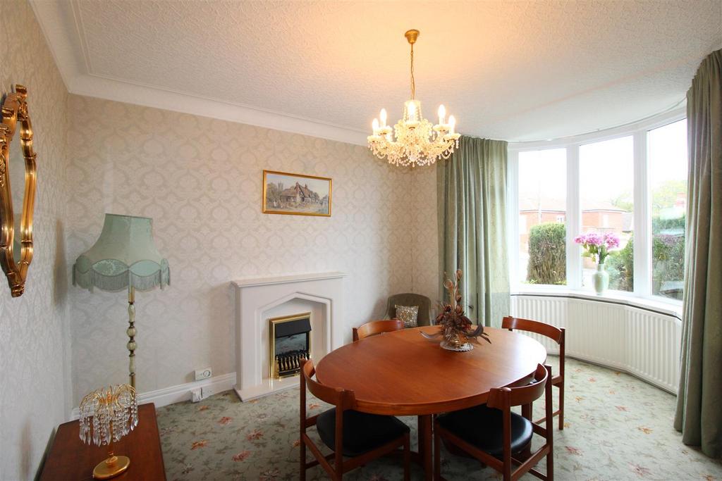 Dunston Bank, Dunston Hill, Gateshead 2 bed detached bungalow for sale