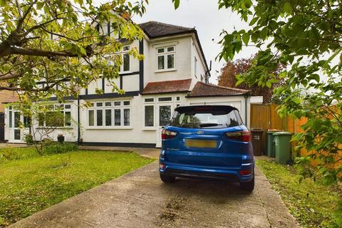 3 bedroom semi-detached house for sale, Redford Avenue, Coulsdon CR5