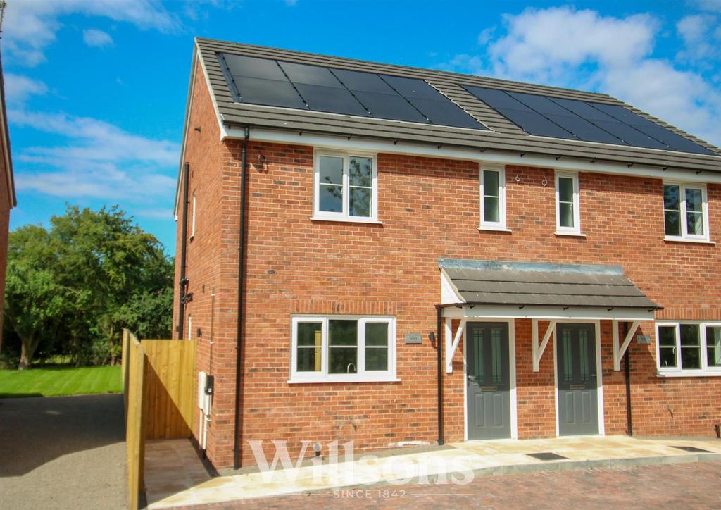 Skegness Road, Burgh Le Marsh, Skegness 3 bed semidetached house for
