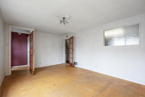 3 bedroom end of terrace house for sale, 1 Pollock Walk, Dunfermline, KY12 9DA
