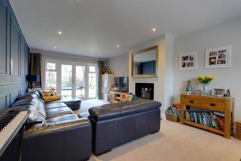 5 bedroom detached house for sale, Hyde Street, Aston Clinton,