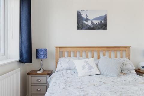 78 Alpine Road, Redhill, RH1 2LF