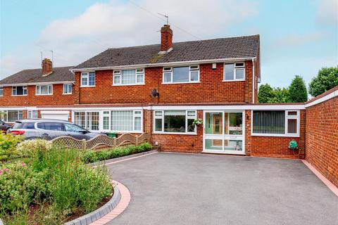 4 bedroom semi-detached house for sale, Belmont Close, Aldridge