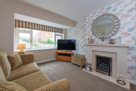 4 bedroom semi-detached house for sale, Belmont Close, Aldridge