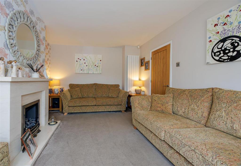 Lounge 3 1 N9 A2287-Enhanced-NR.jpg
