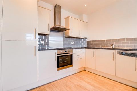 2 bedroom apartment for sale, Otterstye View, Southport PR8