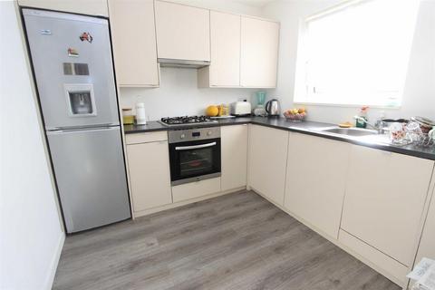 1 bedroom flat for sale, Exeter Road, Dagenham