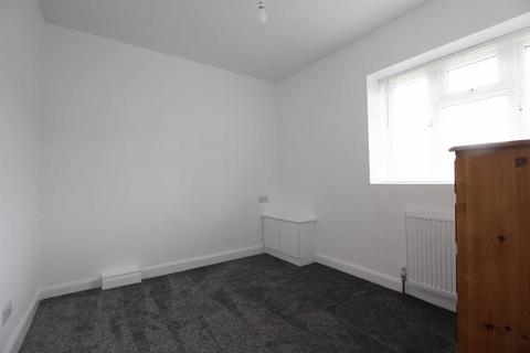 1 bedroom flat to rent, Swallow House Lane, Hayfield, High Peak