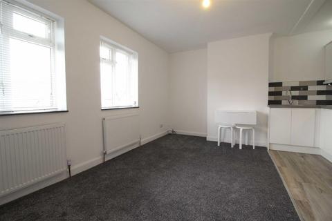 1 bedroom flat to rent, Swallow House Lane, Hayfield, High Peak