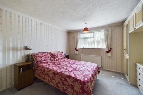 2 bedroom semi-detached house for sale, Firle Close, Crawley RH10