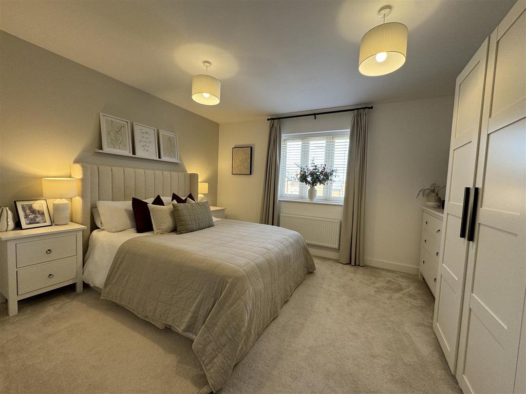 Bedroom 1.jpeg
