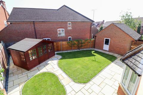 14 Monarch Drive, Shinfield, Reading, RG2 9EW