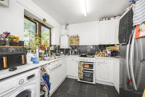 147 Walnut Road, London, E10 5TQ