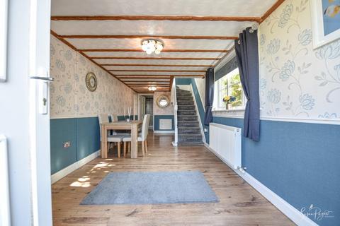 3 bedroom house for sale, Kemming Road, Whitwell, Ventnor