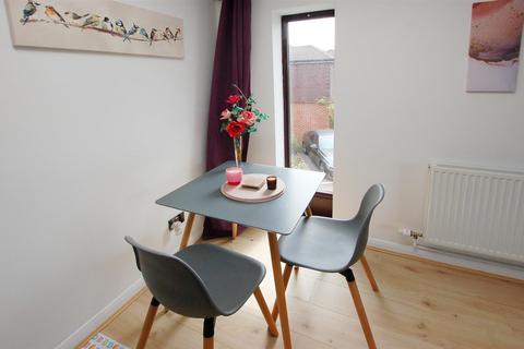 1 bedroom flat for sale, Penfolds Close, Tonbridge