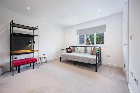 9 Swallow Place, Epsom, KT17 1AS