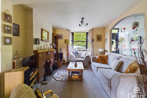 2 bedroom semi-detached house for sale, Primrose Hill, Lydney GL15