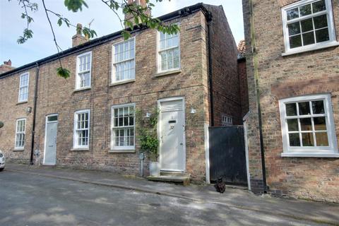 2 Brookside, Welton, Brough, HU15 1PB