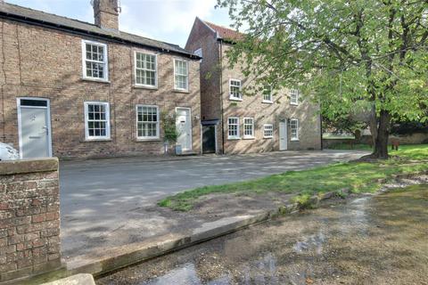 2 Brookside, Welton, Brough, HU15 1PB