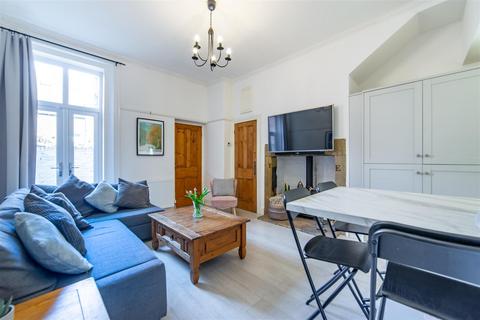 3 bedroom flat for sale, Cavendish Road, Jesmond, NE2