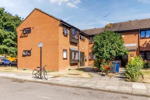 1 bedroom flat for sale, Beardsley Way, London, W3