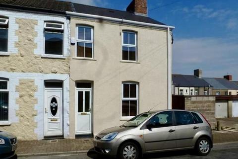 2 bedroom end of terrace house for sale, Llewellyn Street, Barry