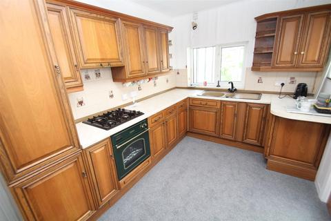 3 bedroom house for sale, Ferndale Road, Swindon