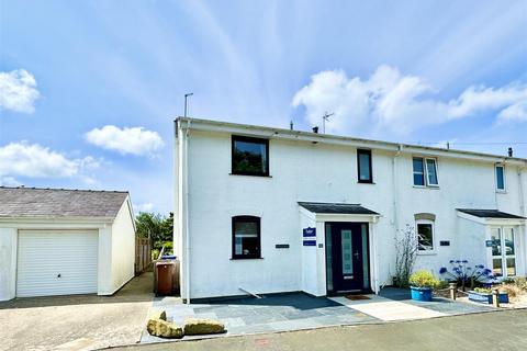 3 bedroom end of terrace house for sale, Llwyn Gwalch Estate, Morfa Nefyn, Pwllheli