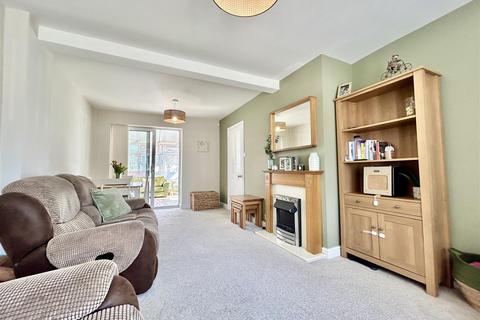 30 Brigshaw Drive, Allerton Bywater, Castleford, WF10 2HT