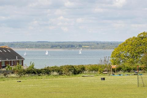 2 bedroom chalet for sale, Cowes, Isle of Wight