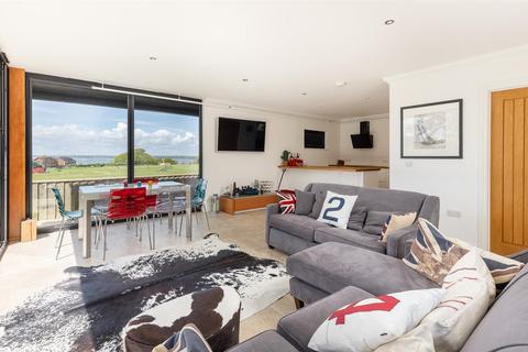 undefined, Cowes, Isle of Wight