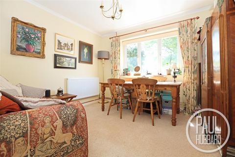 1 Bishops Walk, Lowestoft, NR32 4JN