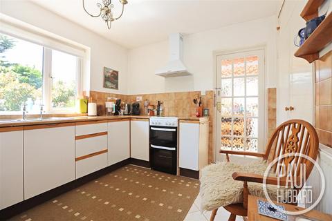 1 Bishops Walk, Lowestoft, NR32 4JN