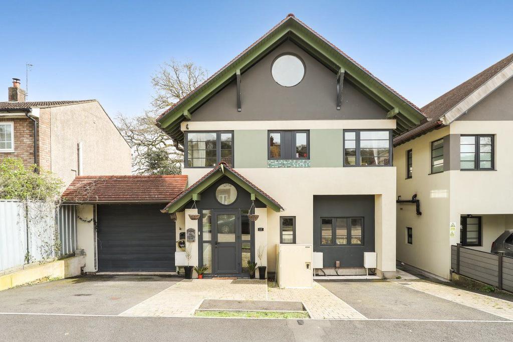Arbutus Drive, Coombe Dingle, Bristol 1 bed apartment to rent £1,500