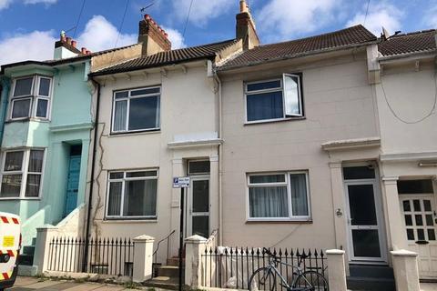 3 bedroom house to rent, Aberdeen Road, Brighton, BN2 3JA