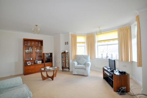 2 bedroom flat for sale, The Goffs, Eastbourne