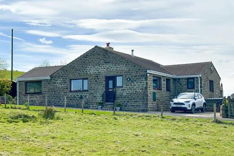 3 bedroom detached bungalow for sale, Colne Road, Cowling,