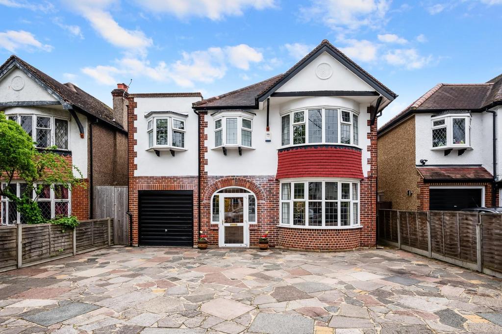 Kingsmead Avenue, Worcester Park 4 bed detached house for sale £1,050,000