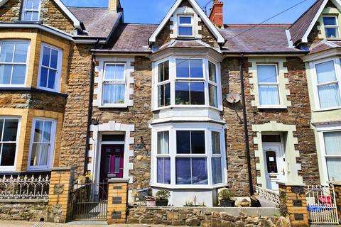 4 bedroom terraced house for sale, 58 High Street, Fishguard