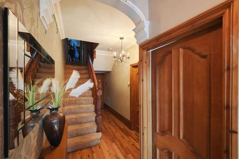 4 bedroom terraced house for sale, High Street, Fishguard, SA65