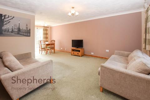 3 bedroom end of terrace house for sale, Russells Ride, Cheshunt EN8
