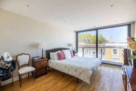 3 bedroom apartment to rent, Fulham Road, Chelsea, SW10