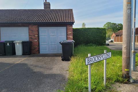 5 Brocks Close, Chapel St Leonards, Skegness, PE24 5QP