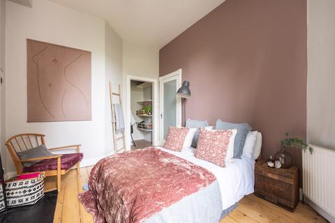 2 bedroom flat for sale, Murieston Crescent, Edinburgh EH11