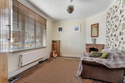 3 bedroom semi-detached house for sale, Kings Road, Melton Mowbray, LE13 1QQ