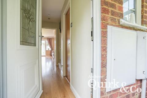 41 Crouchview Close, Wickford, SS11 8QB