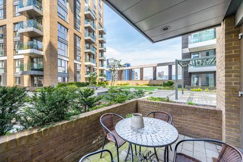 1 bedroom flat for sale, Wilson House, Viewpoint, Battersea, London, SW11