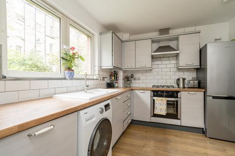 2 bedroom ground floor flat for sale, 2/2 Duke Place, Leith, Edinburgh, EH6 8HP