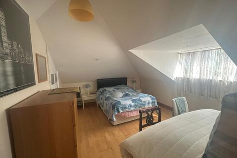 undefined, Beechcroft Gardens, Wembley HA9